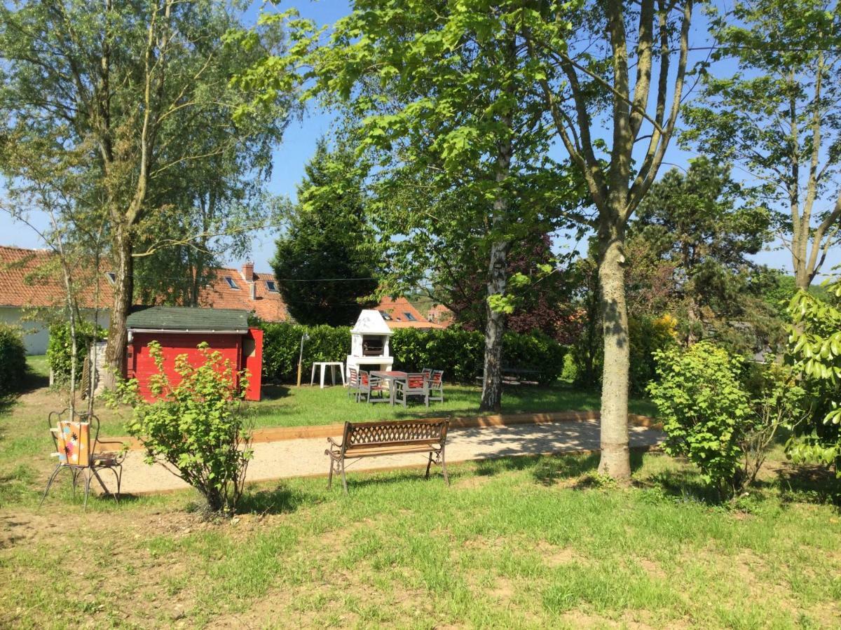 Gites Les Amis De L Authie Maintenay Exterior photo
